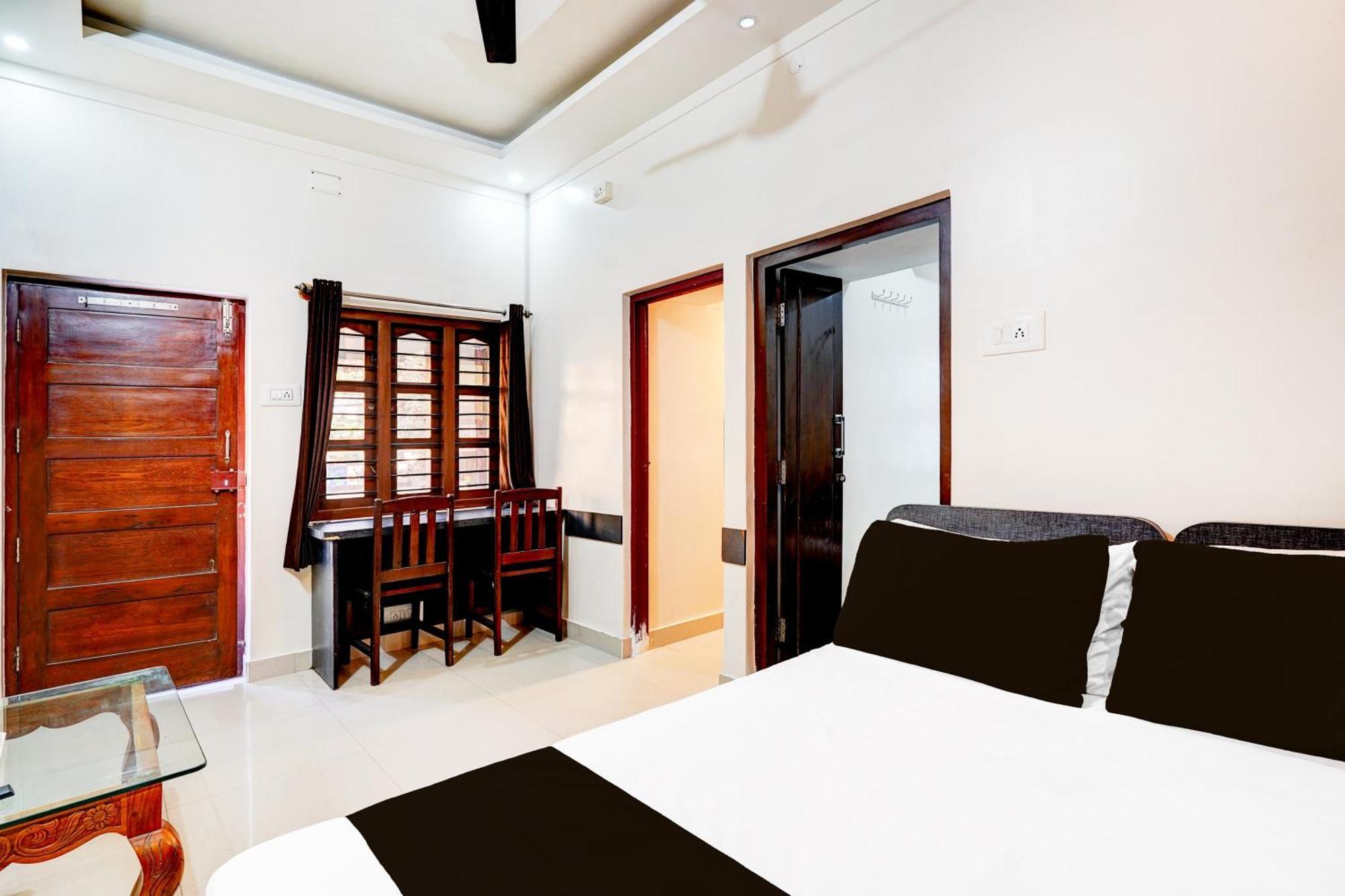 Hotel Nagananda Residency Bangalore Esterno foto